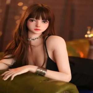 ตุ๊กตายางไสตล์ฝรั่งเศสผมดำใส่ชุดดำ สวยตาโด