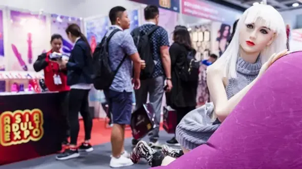 การขายและนำเข้าตุ๊กตายาง