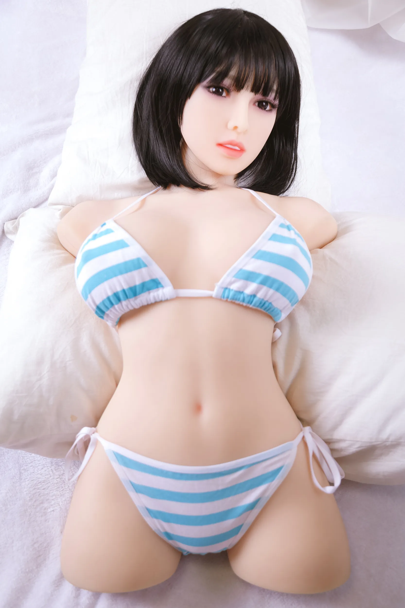 ตุ๊กตายาง torso ครึ่งท่อน สวยใส่บิกินี่สีฟ้า