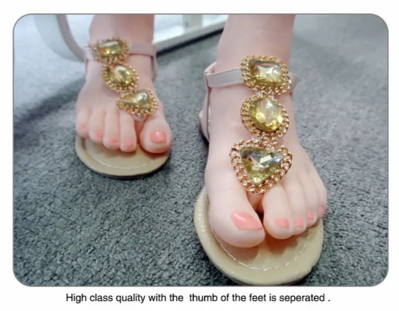 เท้าตุ๊กตายางเป่าลมเหมือนจริง